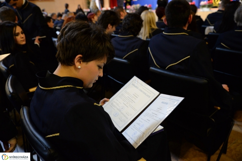 Oklevél átadó ünnepség a Nyíregyházi Főiskolán