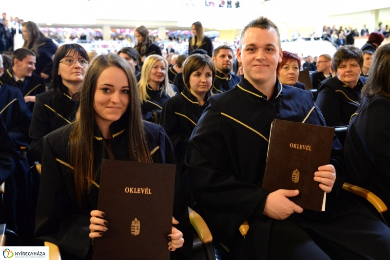 Oklevél átadó ünnepség a Nyíregyházi Főiskolán