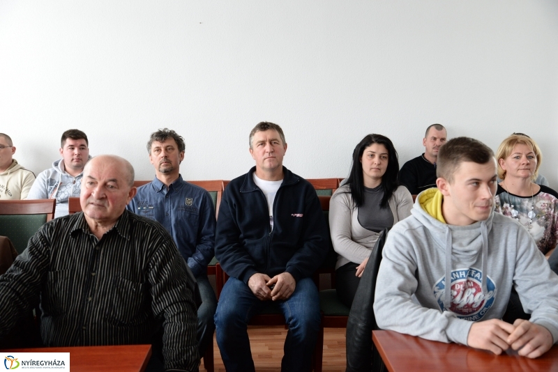 Esküt tettek a polgárőrök