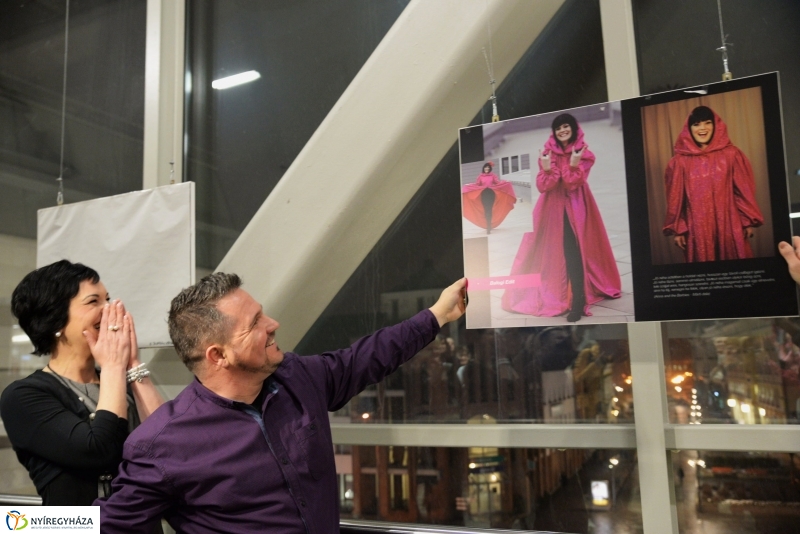 hARCosok - kiállításmegnyitó a Korzóban