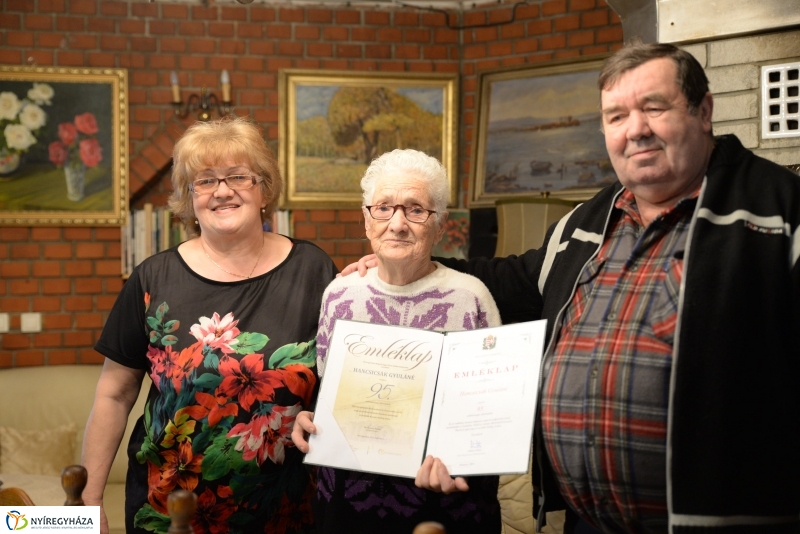 Hancsicsák Gyuláné köszöntése