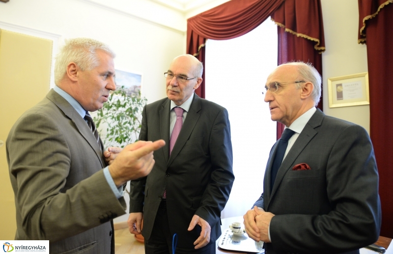 Szlovák kereskedelmi tanácsos a Városházán