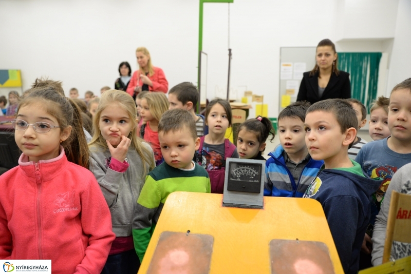 A fizika csodái - interaktív kiállítás a VMKK-ban