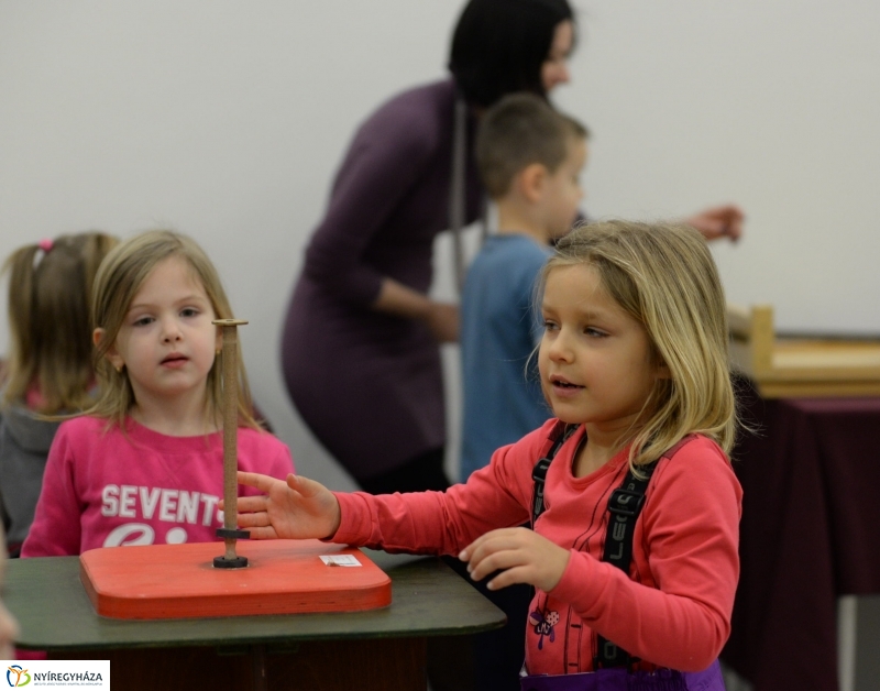 A fizika csodái - interaktív kiállítás a VMKK-ban