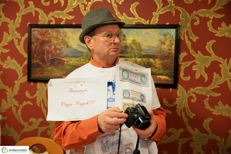 Farsangi bál az Aranykor Nyugdíjas Klub szervezésében