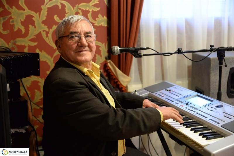 Farsangi bál az Aranykor Nyugdíjas Klub szervezésében