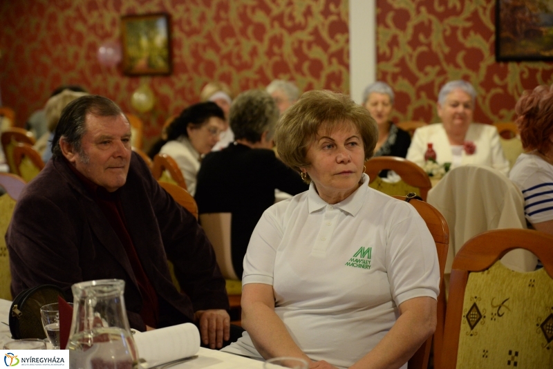 Farsangi bál az Aranykor Nyugdíjas Klub szervezésében