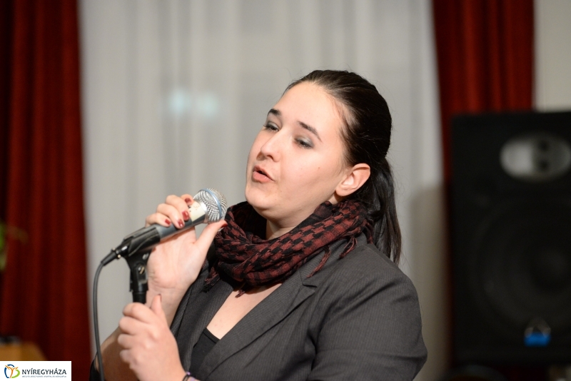 Festmény-  és fotókiállítás a Bencs Villában