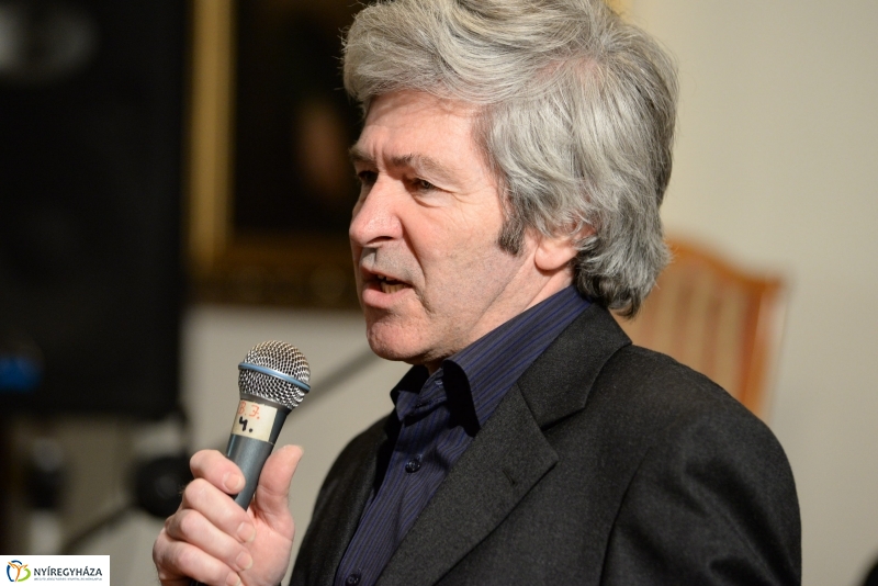 Festmény-  és fotókiállítás a Bencs Villában