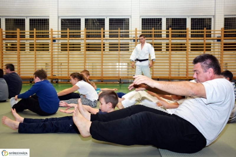 Mozdulj Nyíregyháza - Apa fia Judo