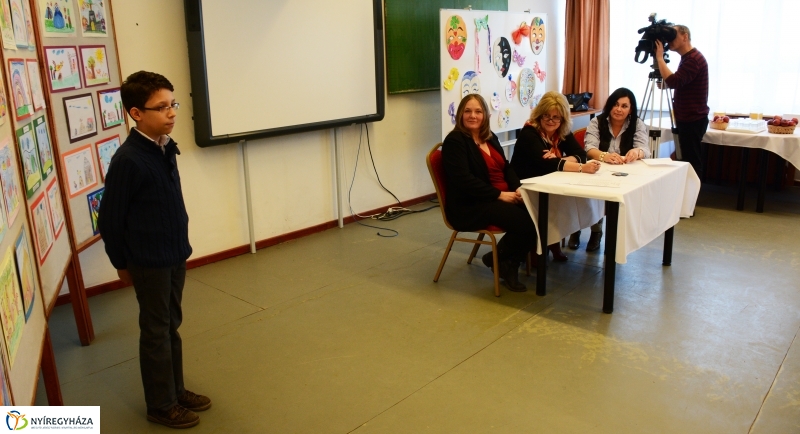 Mesemondó verseny  a Kazinczyban