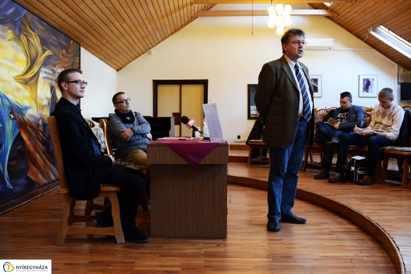 Tavaszi Hangulatban- Szímfónikus Zenekar Sajtótájékoztat