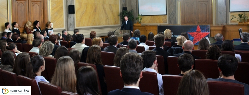 A Kommunizmus Áldozatainak Emléknapja a Városházán