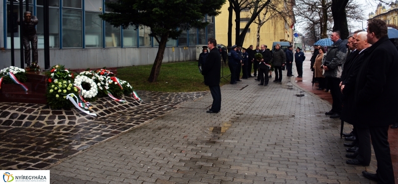 A KOMMUNIZMUS ÁLDOZATAINAK NYÍREGYHÁZI Megemlékezése