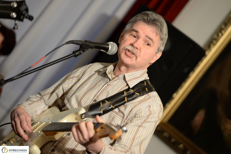 Kaland-Old-Rock koncert a Bencs Villában