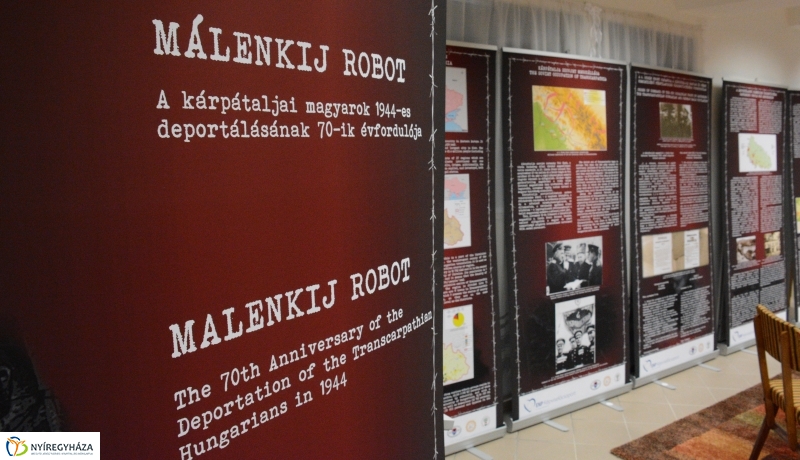 Málenkij Robot kiállítás a Levéltárban