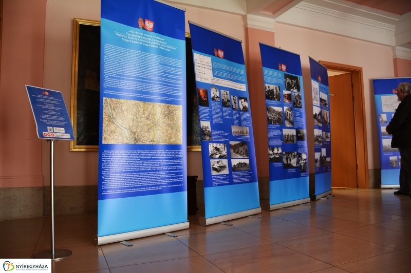 Nem akarunk harcolni a lengyelekkel Vándorkiállítás a Múzeumban