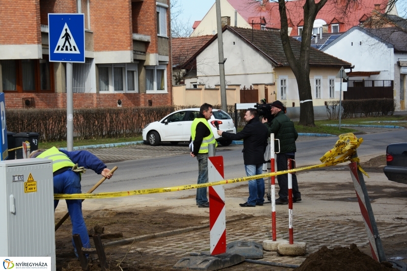 Örülnek az építkezésnek, de a végét is várják