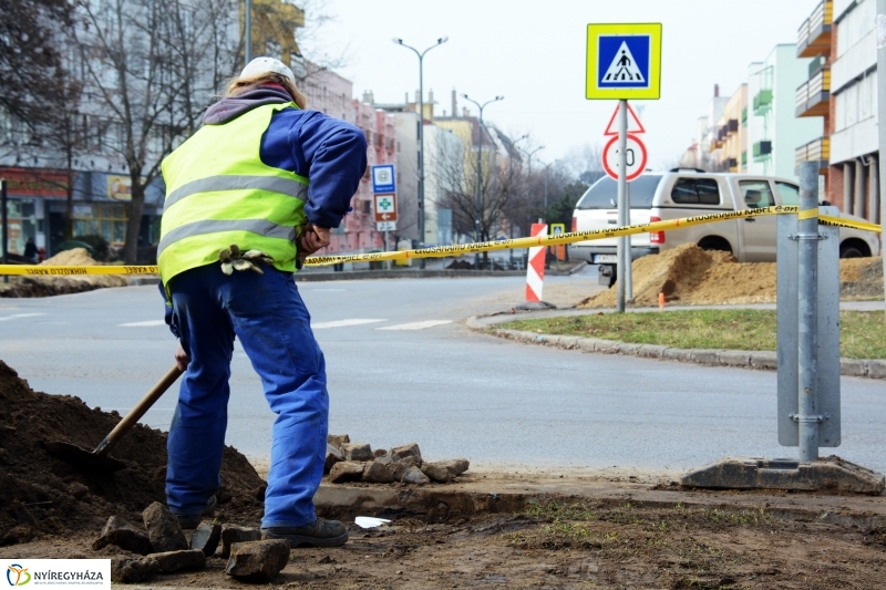 Örülnek az építkezésnek, de a végét is várják