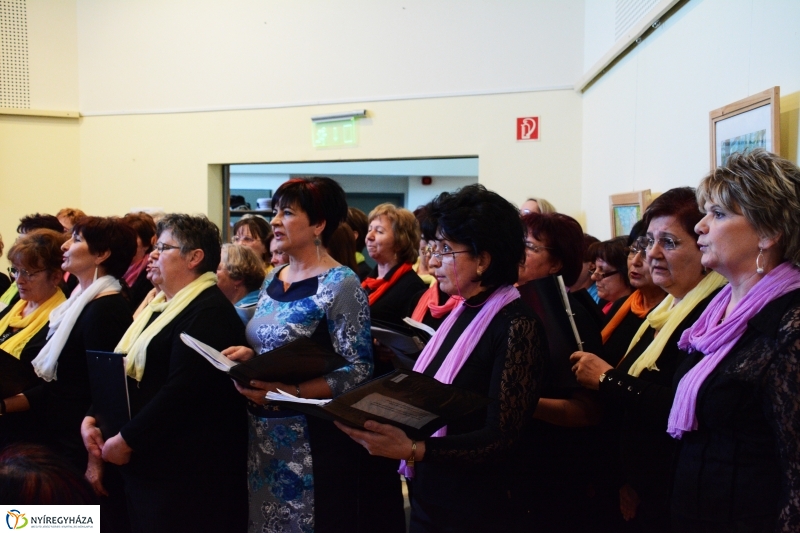 Női írók – írónők címmel nőnapi irodalmi délután 