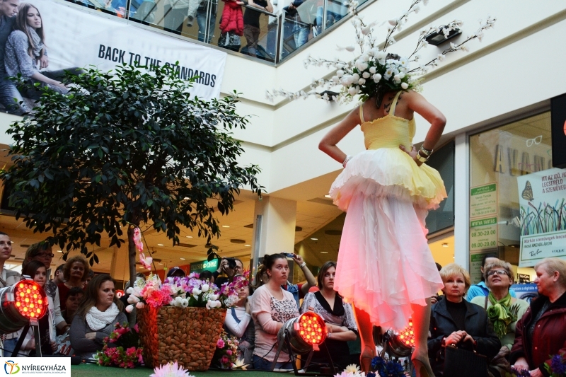 Divatbemutató a NyírPlaza-ban