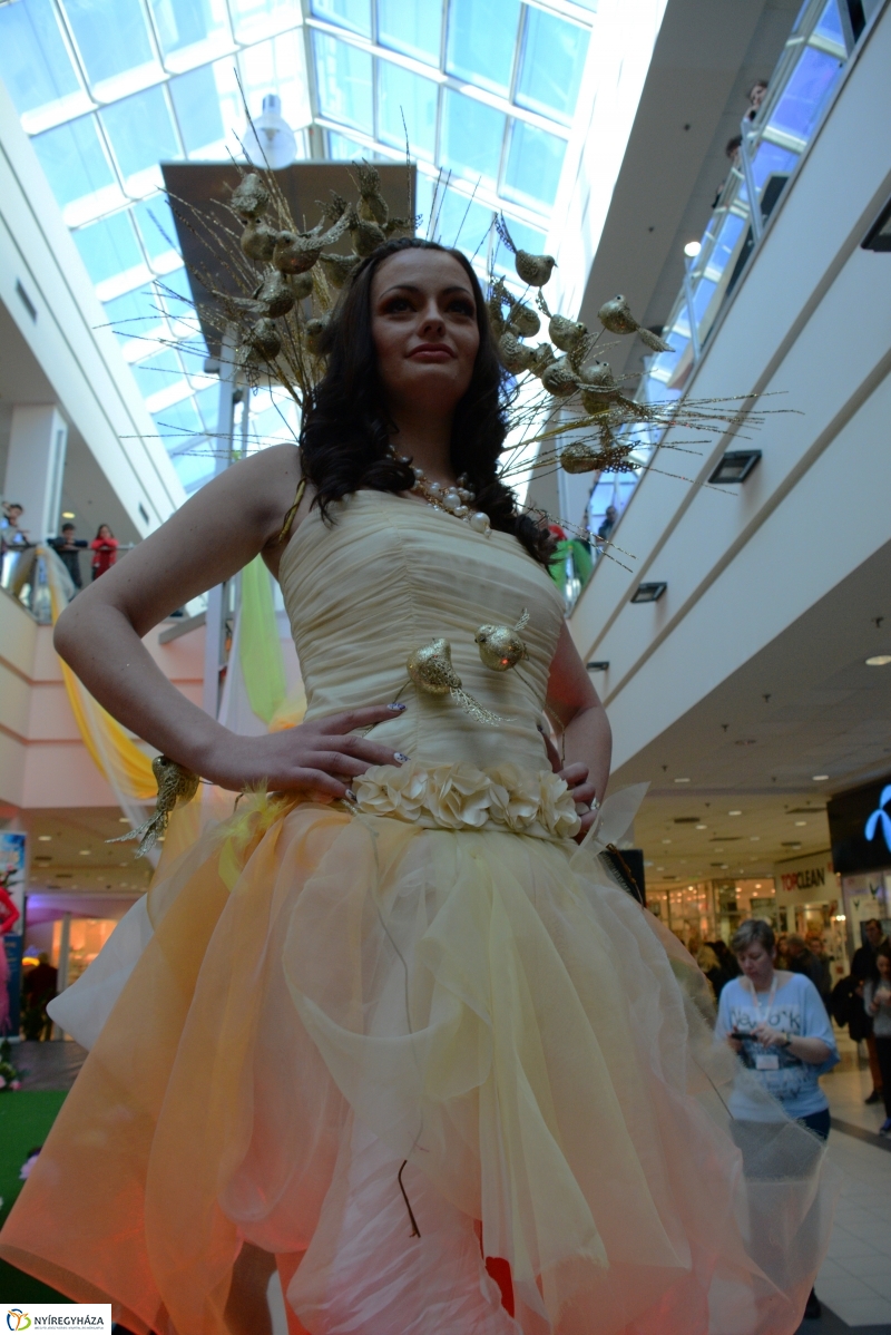 Divatbemutató a NyírPlaza-ban