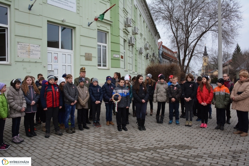 Koszorúzások Március 15.-e alkalmából 