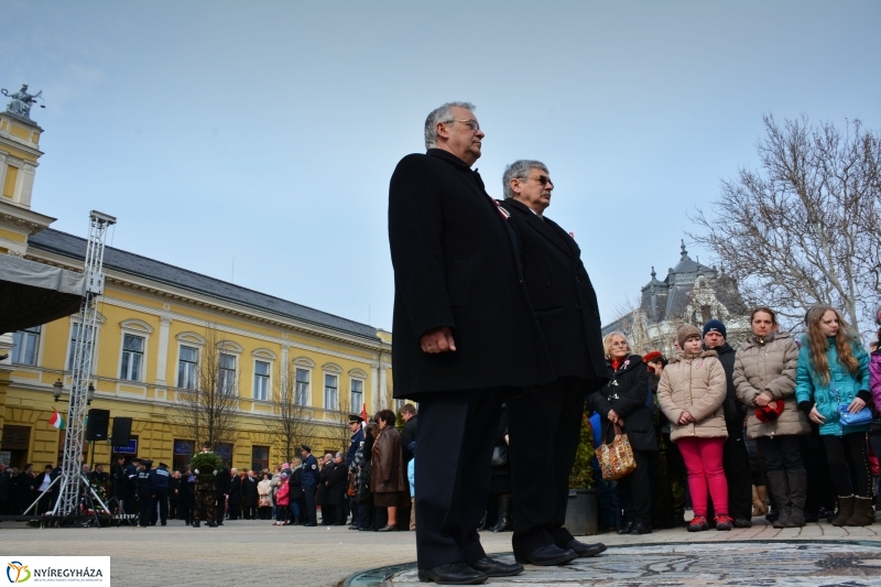 Március 15-i ünnepség a nyíregyházi Kossuth téren