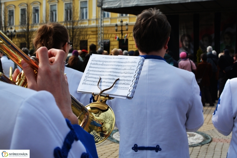 Március 15-i ünnepség a nyíregyházi Kossuth téren