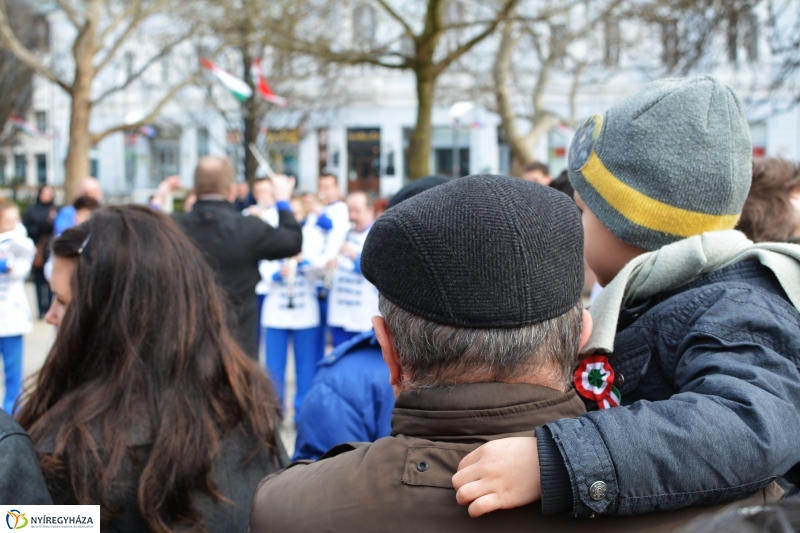 Március 15-i ünnepség a nyíregyházi Kossuth téren