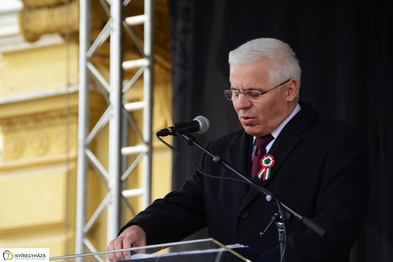 Március 15-i ünnepség a nyíregyházi Kossuth téren