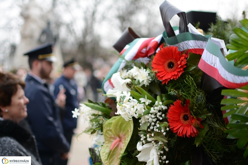 Március 15-i ünnepség a nyíregyházi Kossuth téren