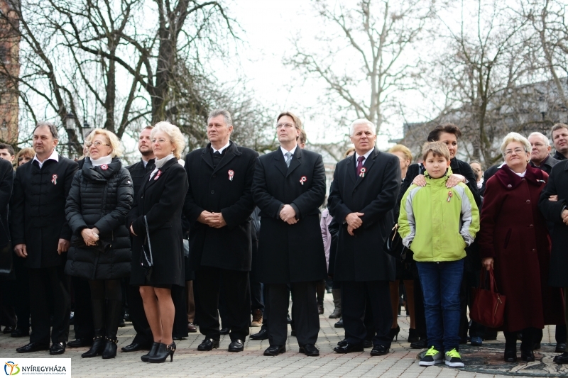 Március 15-i ünnepség a nyíregyházi Kossuth téren