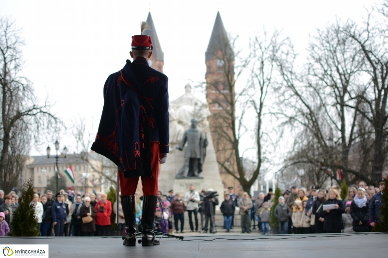 Március 15-i ünnepség a nyíregyházi Kossuth téren