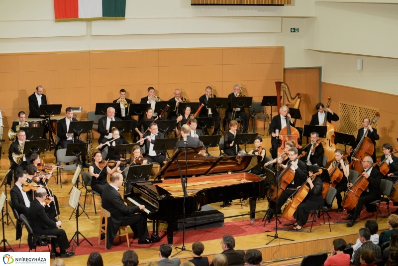 Kodály Filharmonikus Zenekar a Kodály Hangversenyteremben