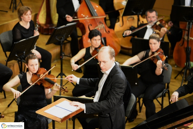 Kodály Filharmonikus Zenekar a Kodály Hangversenyteremben