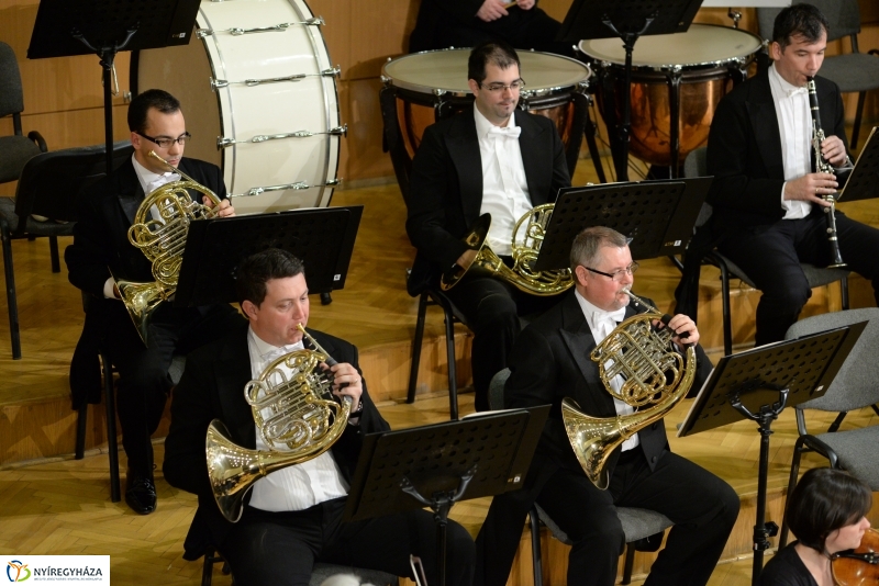 Kodály Filharmonikus Zenekar a Kodály Hangversenyteremben