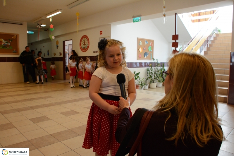 Mini sztárok a Kertvárosi Csicsergő Oviban