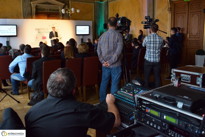 Digitális Magyarország Sajtótájékoztató Nyíregyházán