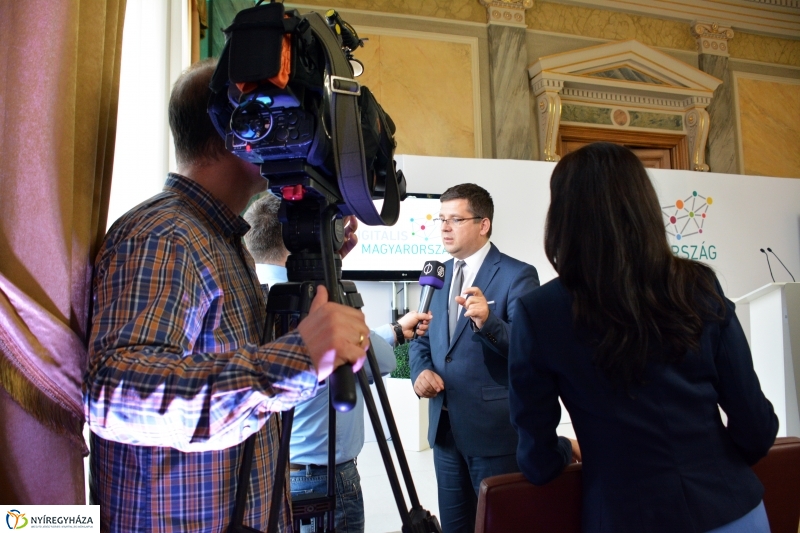 Digitális Magyarország Sajtótájékoztató Nyíregyházán