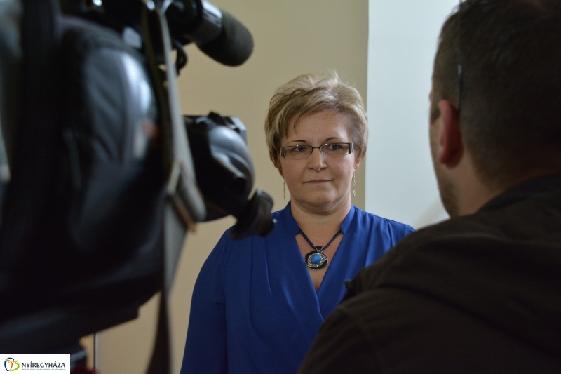 Lengyel Magyar Vetélkedő a Könyvtárban