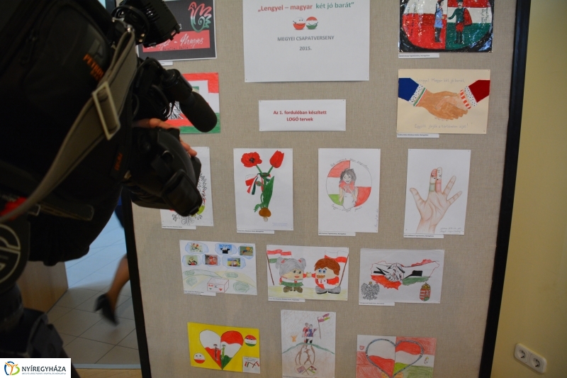 Lengyel Magyar Vetélkedő a Könyvtárban