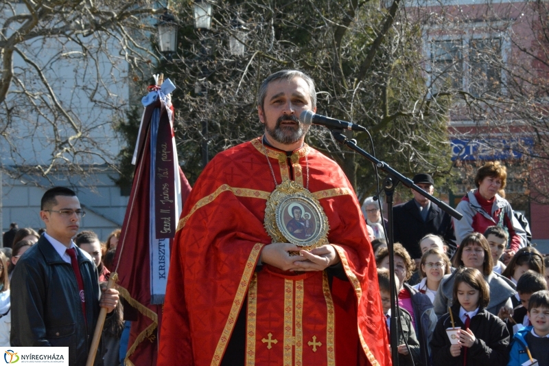 Mária-kegykép Nyíregyházán