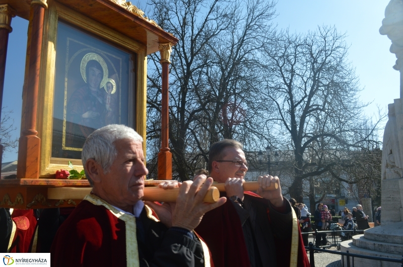 Mária-kegykép Nyíregyházán