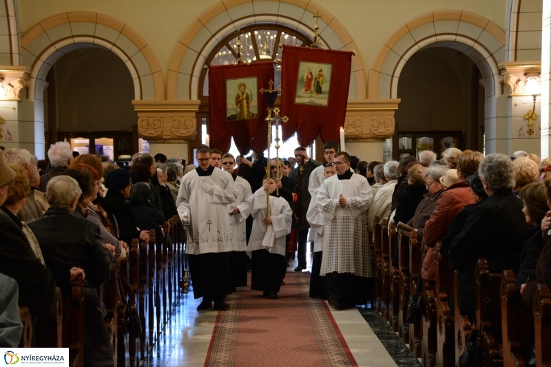 Mária-kegykép Nyíregyházán