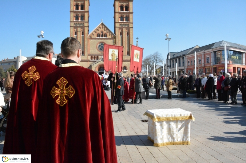 Mária-kegykép Nyíregyházán