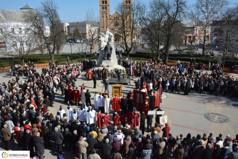 Mária-kegykép Nyíregyházán