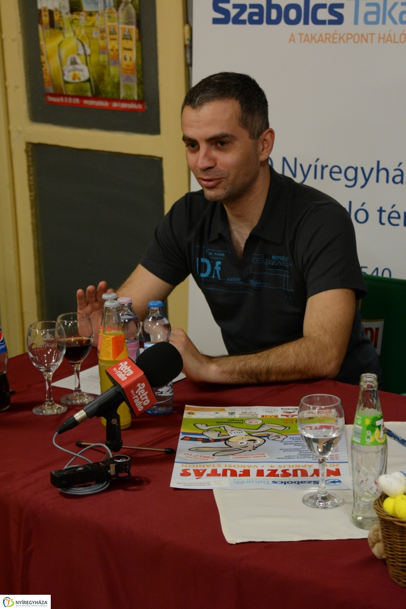 Nyuszifutás Sajtótájékoztató