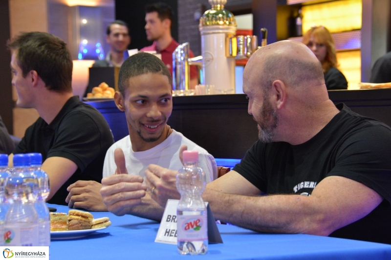 Nyíregyháza Tigers Sajtótájékoztató az Onyx Casinóban