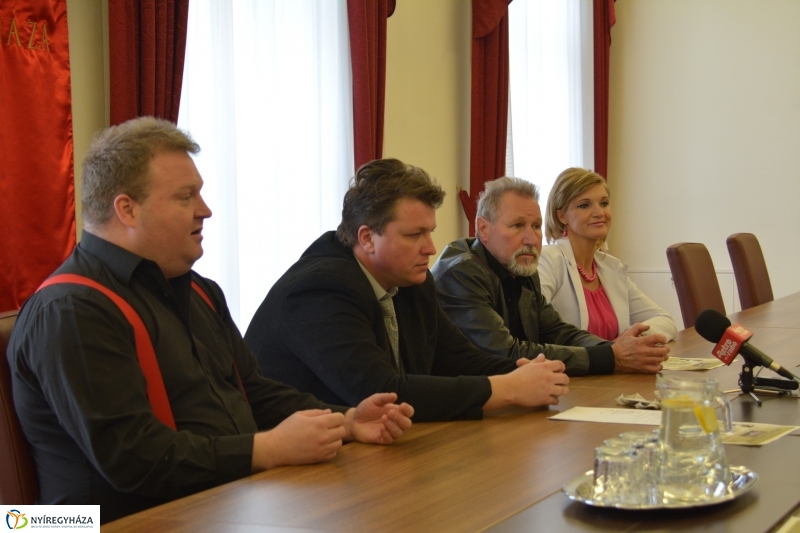 Tavaszi Néptáncgála Fúvósokkal Sajtótájékoztató